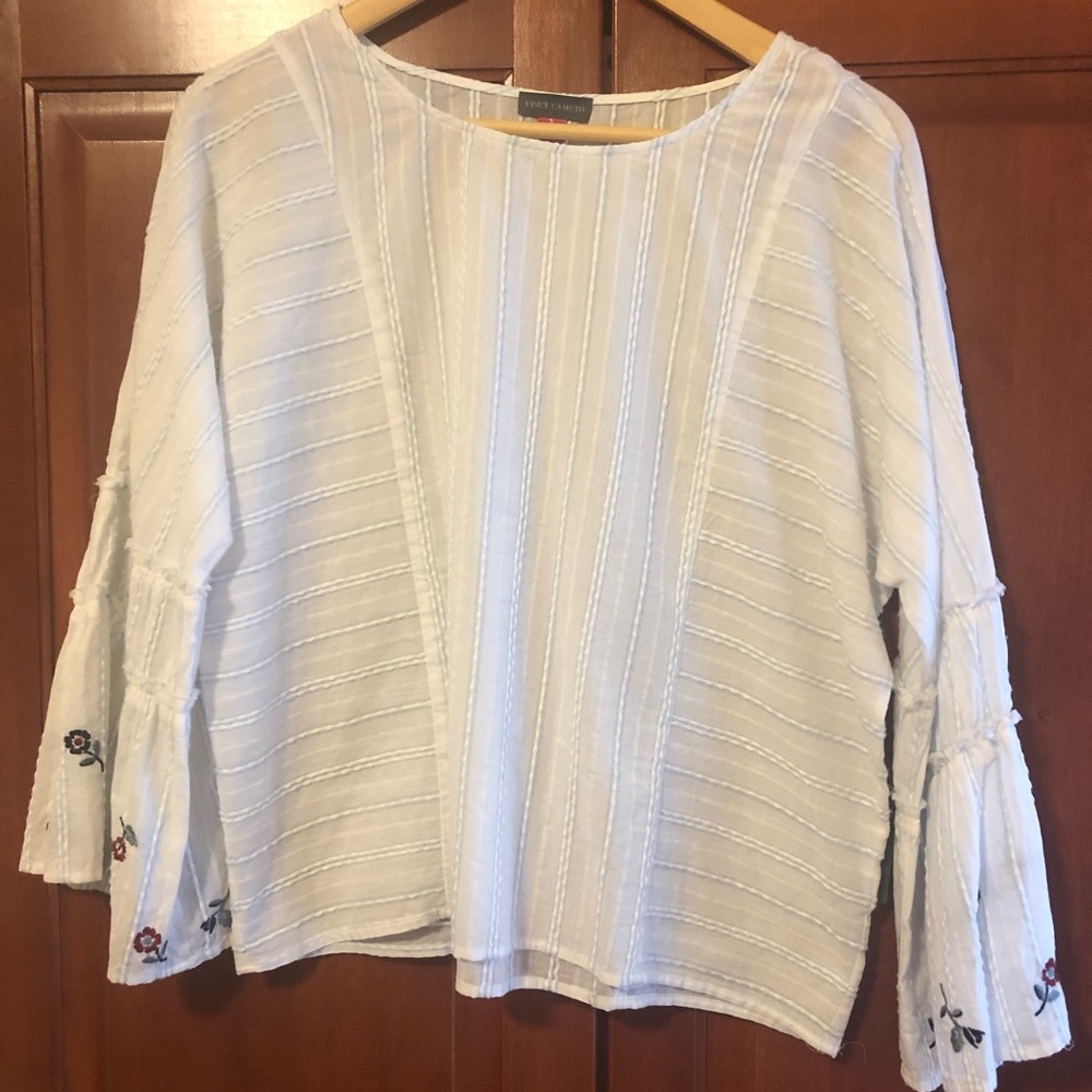 Vince Camuto White Top Size Small NWT - Picture 1 of 6